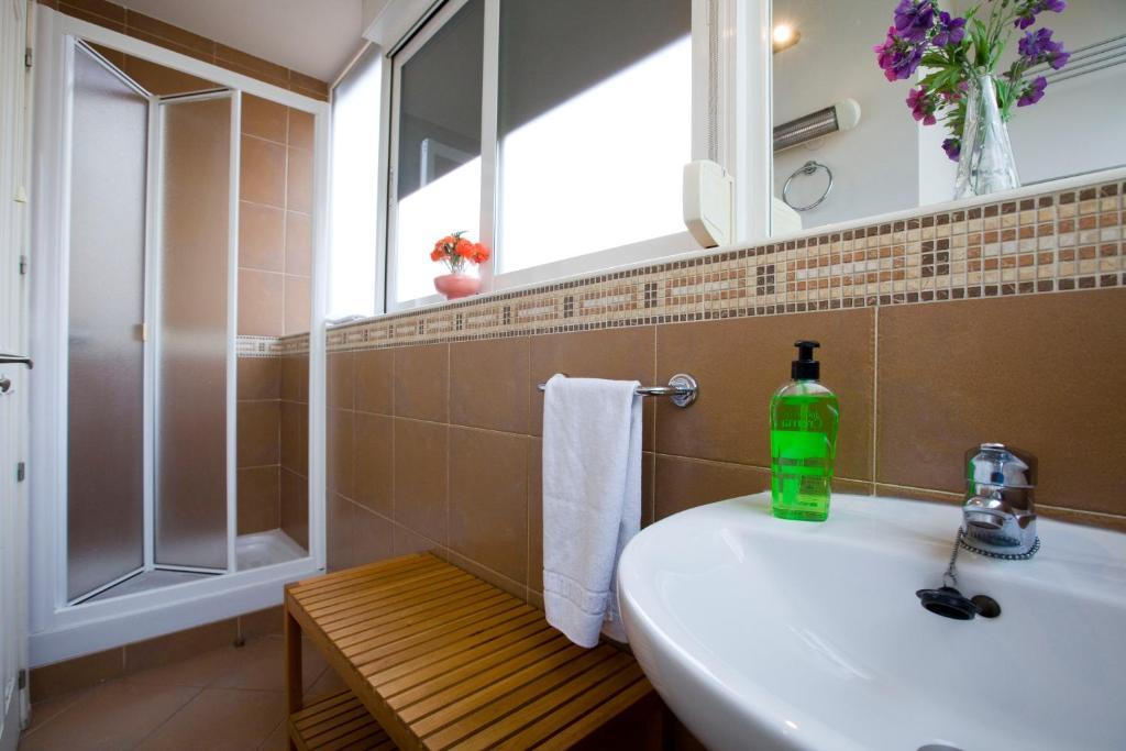 Apartamento Tirso De Molina Μαδρίτη Δωμάτιο φωτογραφία