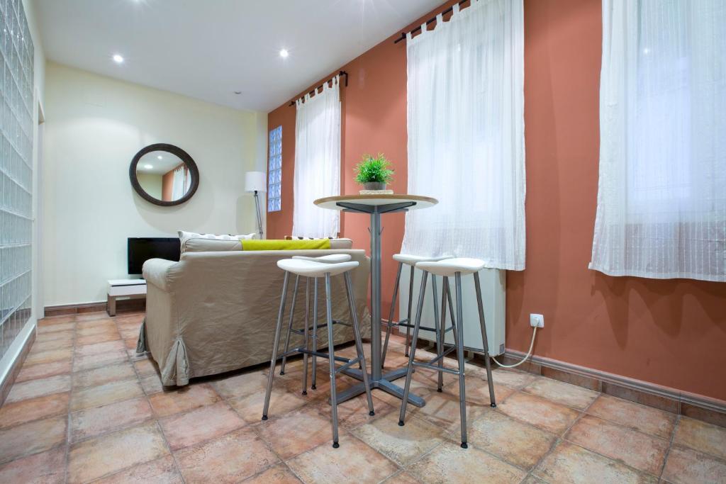 Apartamento Tirso De Molina Μαδρίτη Εξωτερικό φωτογραφία