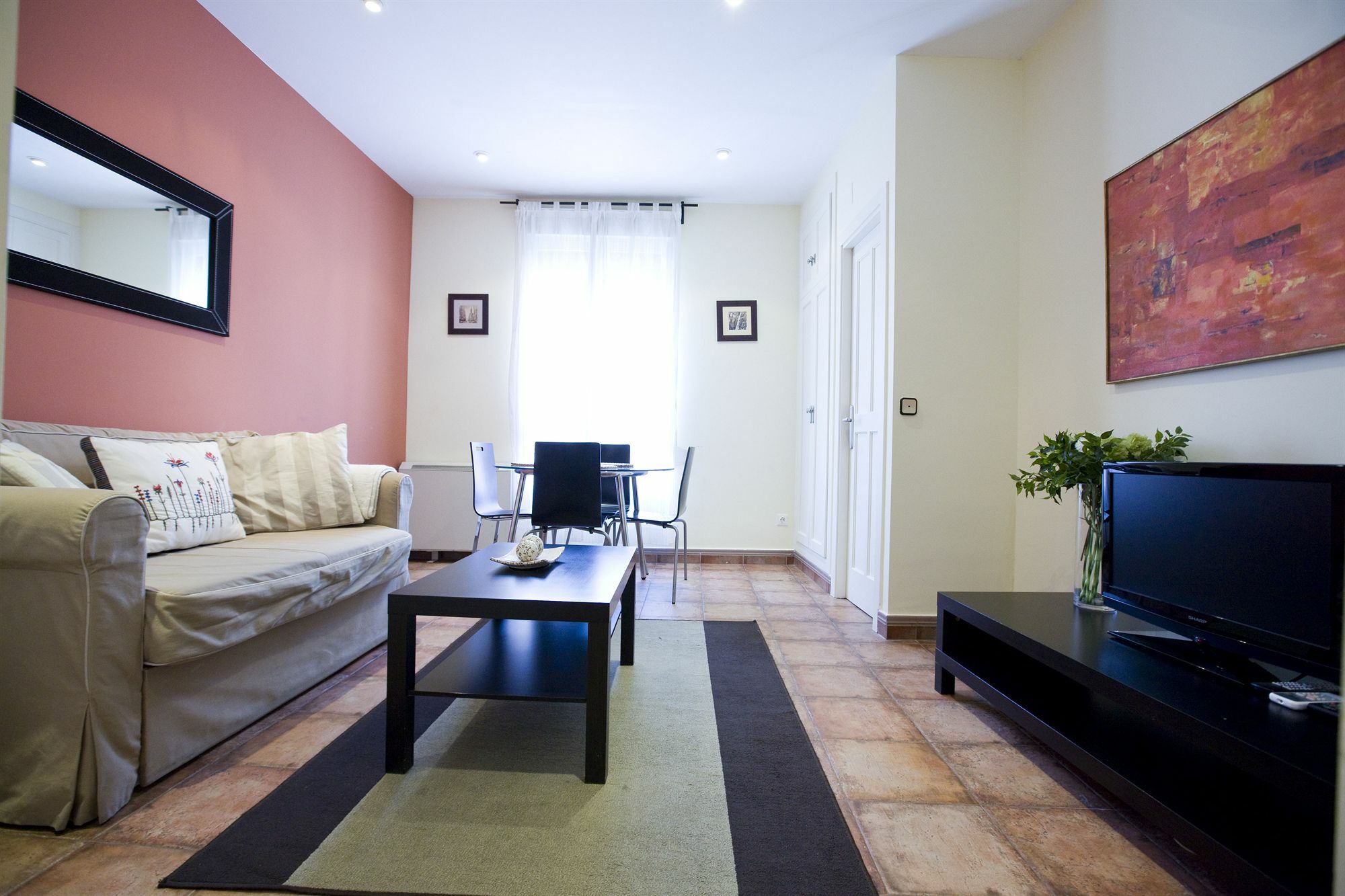 Apartamento Tirso De Molina Διαμέρισμα Μαδρίτη Εξωτερικό φωτογραφία